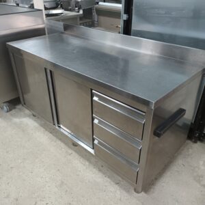 Werktafel rvst.160x70x 85 cm 2 schuifdeuren 3 laden