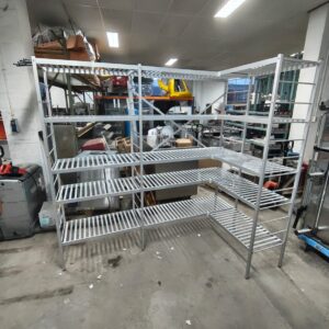 Aluminium stellingen koelcel